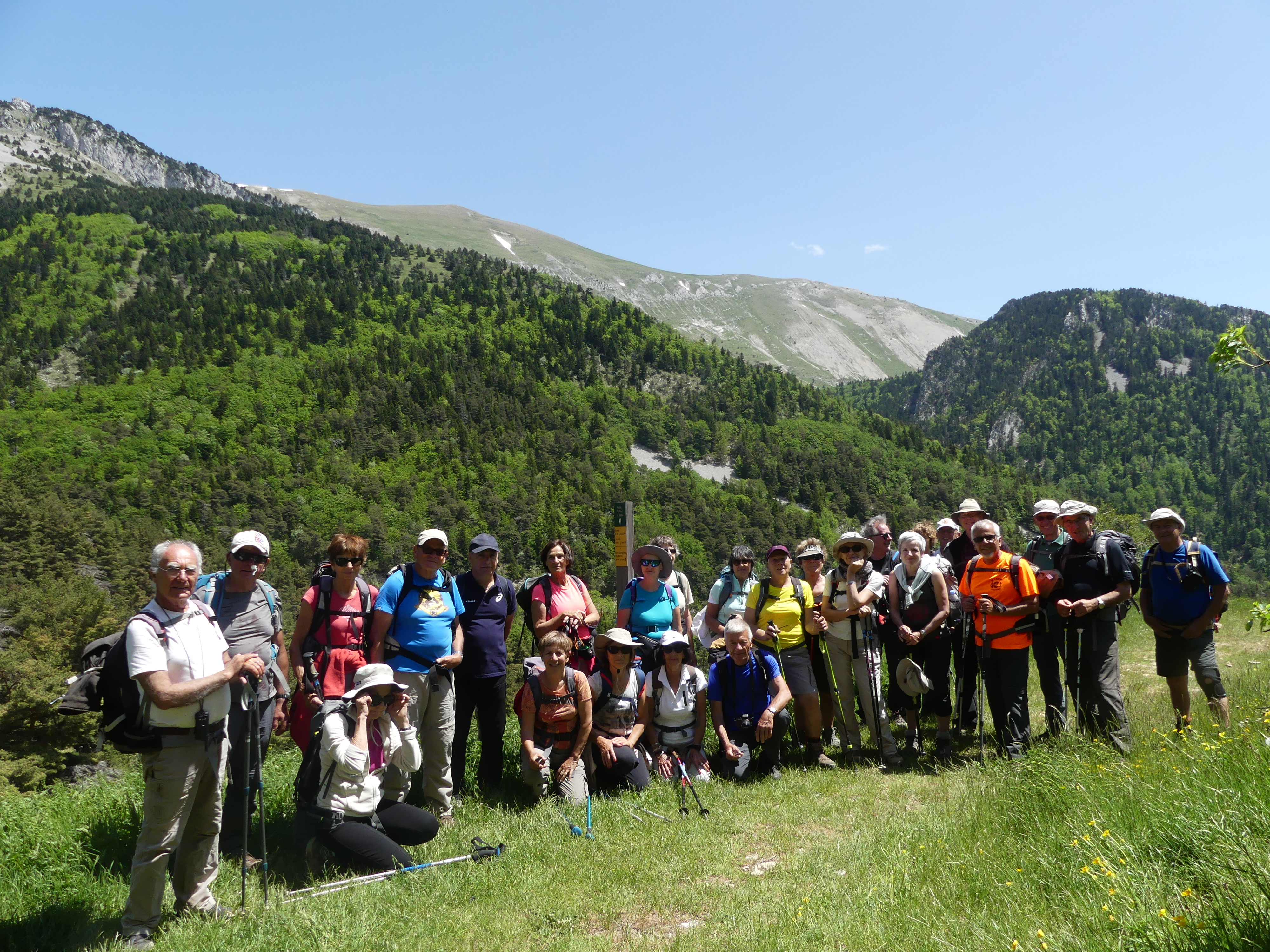 voyage randonné avec club de marche de Robion, Vaucluse (3)