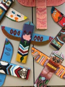 Atelier arts plastiques enfants de l ARCL a Robion : seances et creations des eleves
